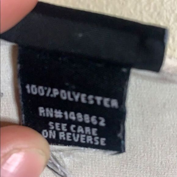 Torrid Off-White Floral Pattern Blouse - Picture 7 of 11